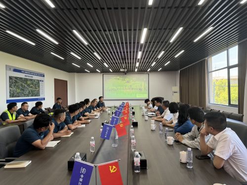 法治宣傳進(jìn)工地，普法教育潤人心